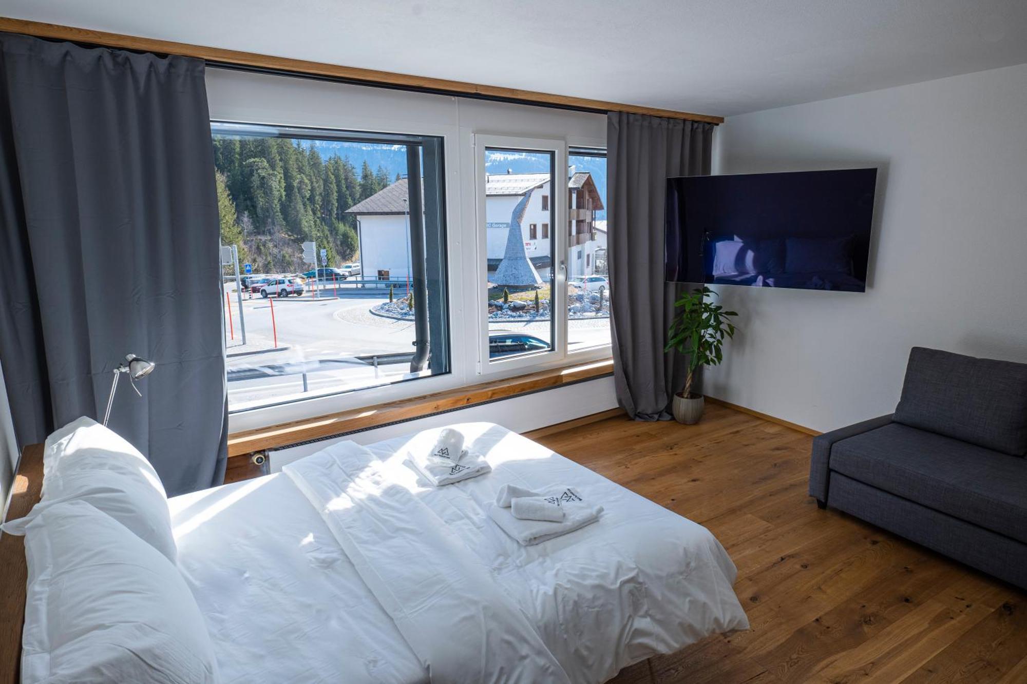 Black Summit Boutique Resort Laax Ngoại thất bức ảnh