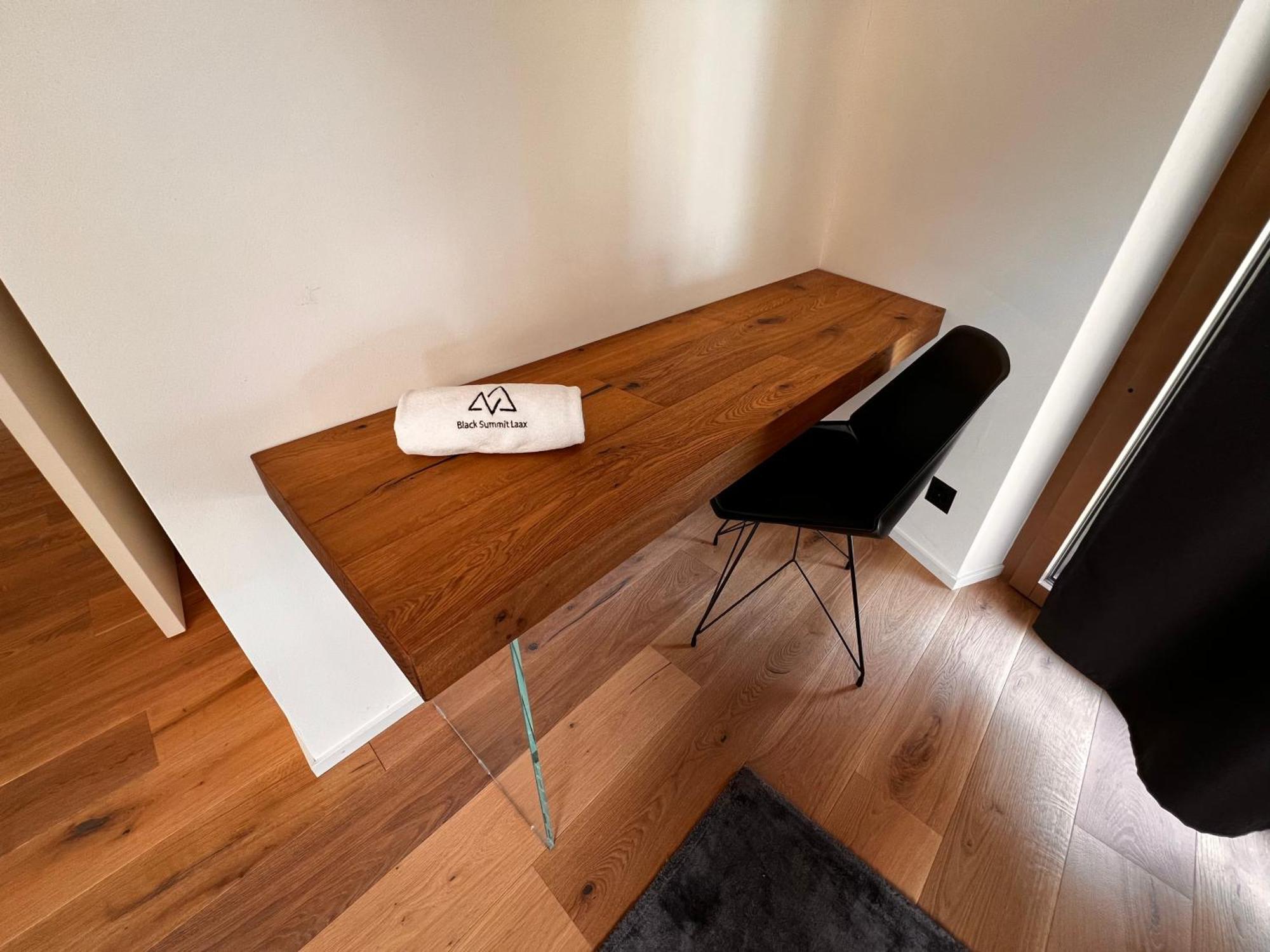 Black Summit Boutique Resort Laax Ngoại thất bức ảnh