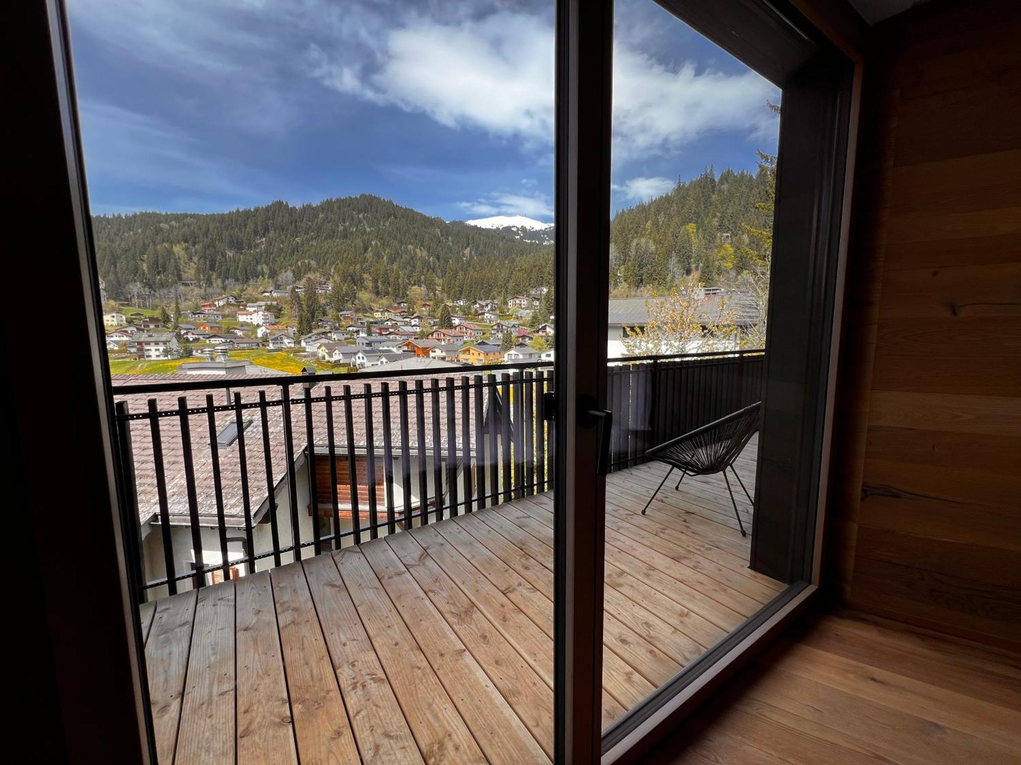 Black Summit Boutique Resort Laax Ngoại thất bức ảnh