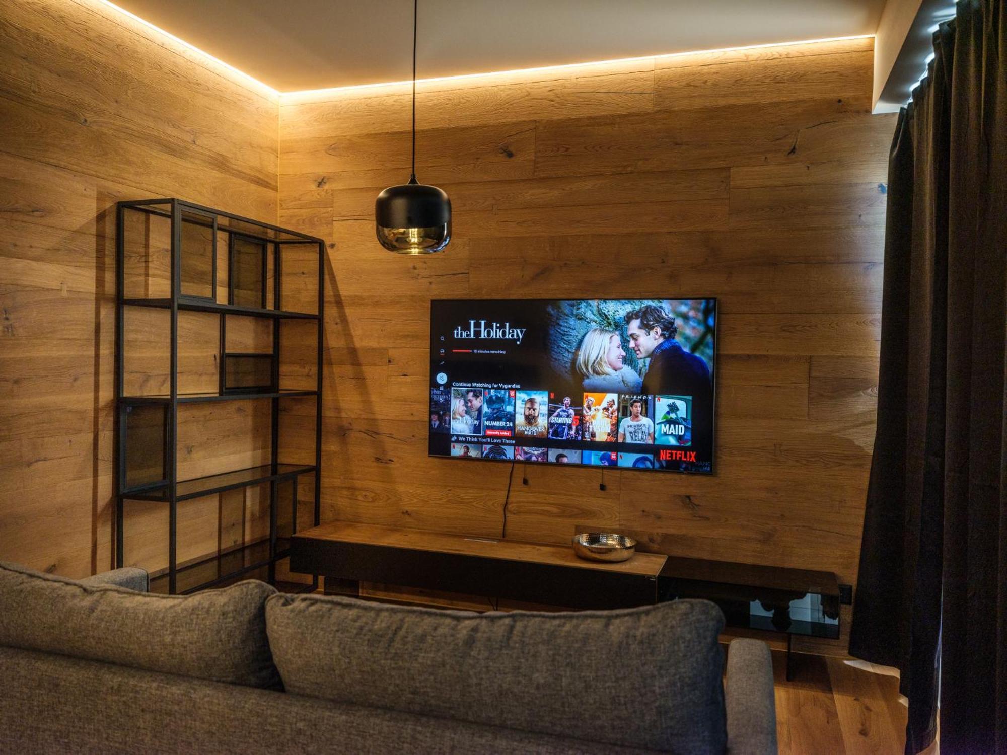 Black Summit Boutique Resort Laax Ngoại thất bức ảnh
